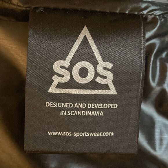 SOS Black Snow Woman’s Goose Down Puffer Ski Vest in Camouflage Print. Size XS. - Picture 10 of 11